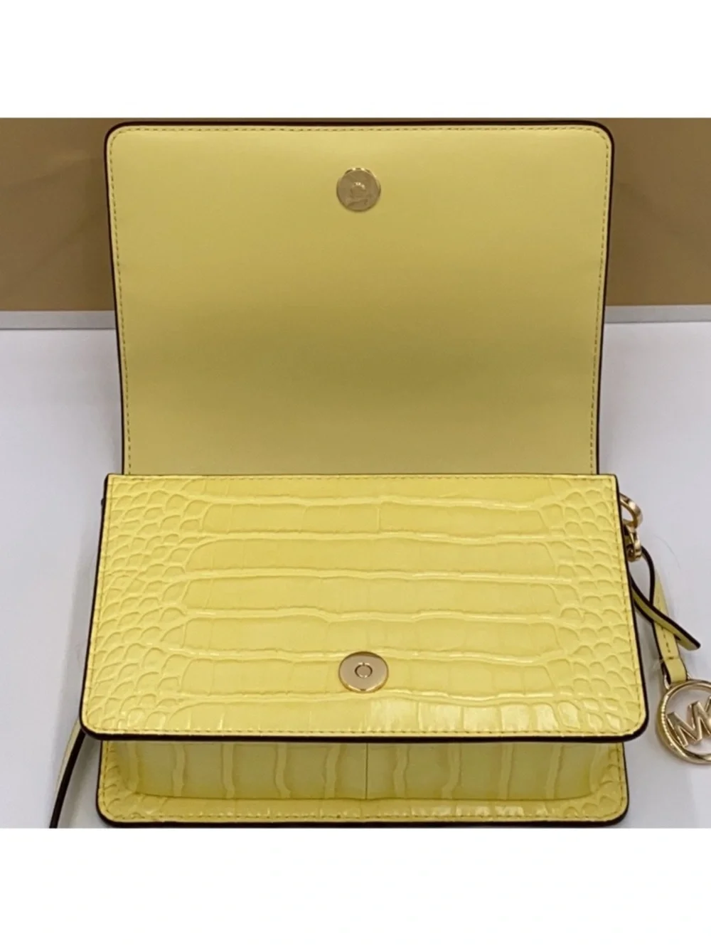 NWT Michael Kors Mercer Clutch Woven Mixed Texture Leather Crossbody Buttercup